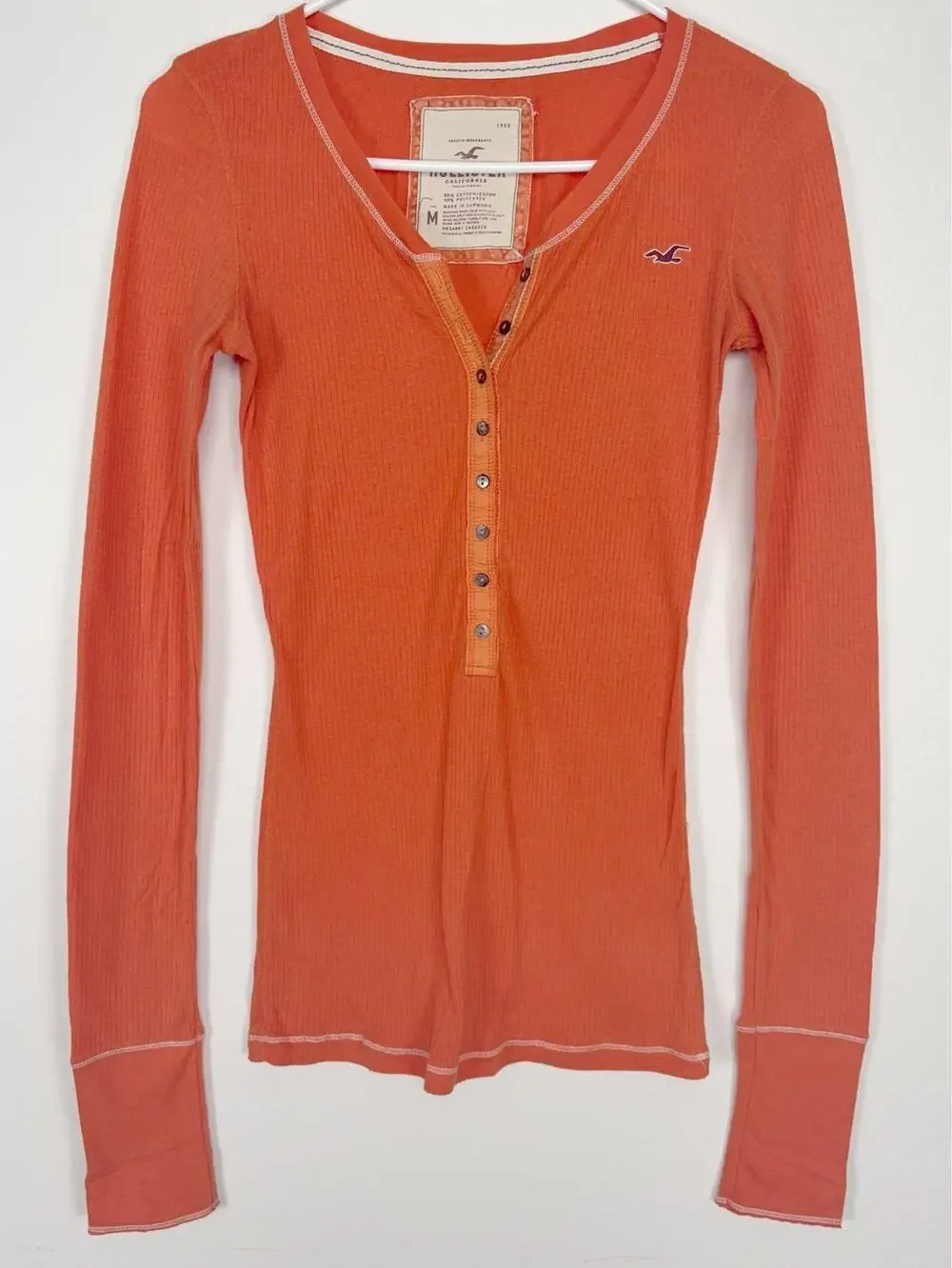 Vintage Y2K 2000s Hollister Long Sleeve Thin Henley Top in Orange Size Medium